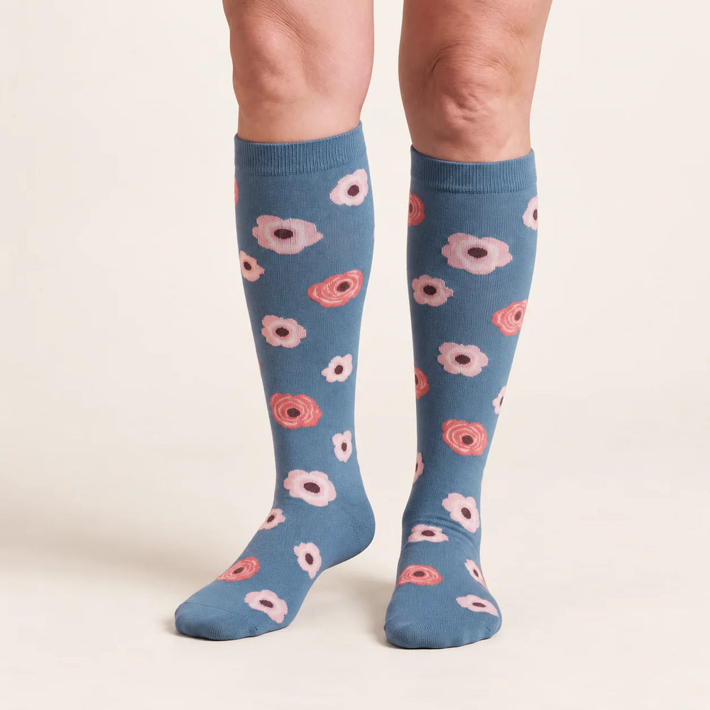 Lovelle Lift compression socks in Blue Bloom – front view – knee-high with soft-knit cuff